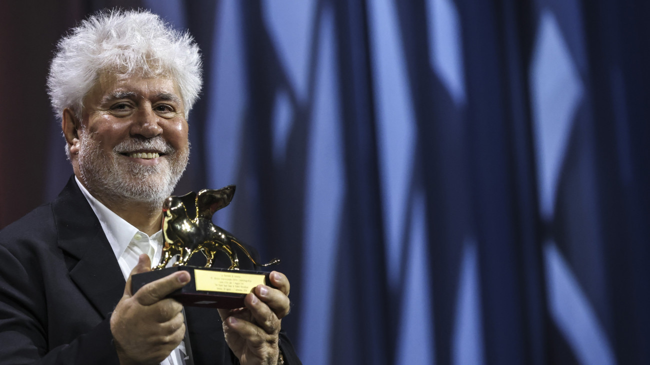 VENICE, ITALY - SEPTEMBER 07: Pedro Almodovar poses with the Golden Lion Award for best movie for âThe Room Next Doorâ during the 81st Venice International Film Festival at Palazzo del Cinema on September 07, 2024 in Venice, Italy. (Photo by Alessandra Benedetti - Corbis/Corbis via Getty Images)