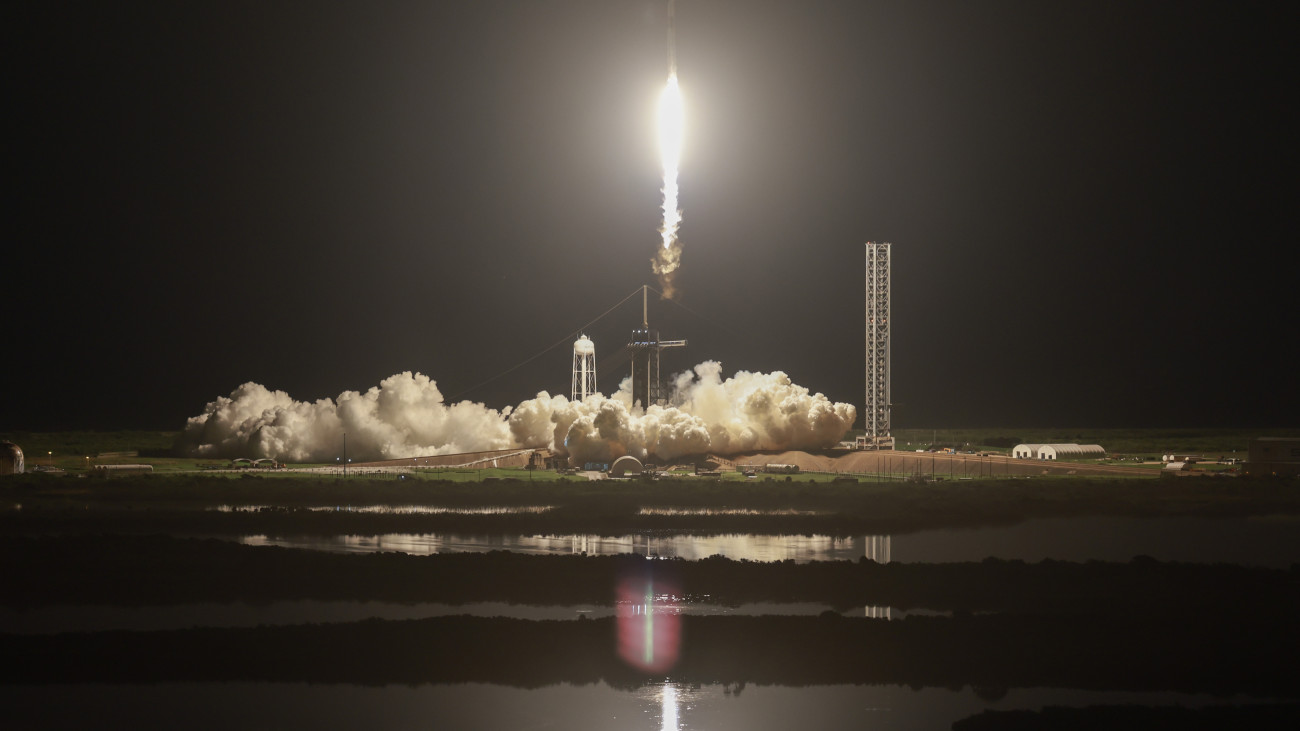 CAPE CANAVERAL, FLORIDA - SEPTEMBER 10: SpaceXs Polaris Dawn Falcon 9 rocket blasts off from Launch Complex 39A of NASAs Kennedy Space Center on September 10, 2024 in Cape Canaveral, Florida. The Polaris Dawn mission is a private spaceflight backed by Jared Isaacman, the billionaire founder of payments platform company Shift4. During the mission, the astronauts will attempt the first spacewalk by a private company. (Photo by Joe Raedle/Getty Images)