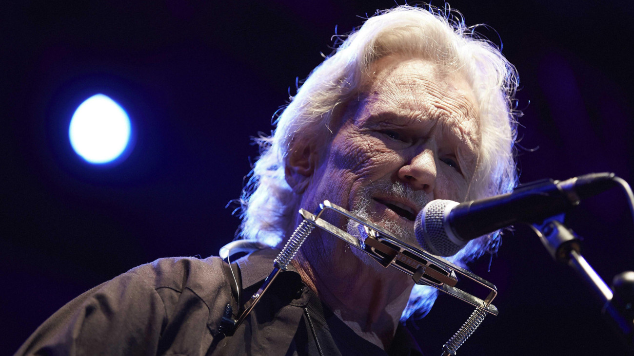 88 éves korában elhunyt Kris Kristofferson