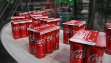 Edukációs kampányt indít itthon a Coca-Cola, egy eljárás végére tesznek így pontot