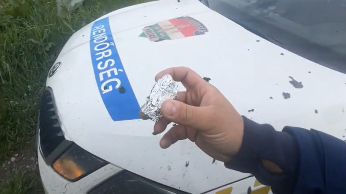 Sáros földút vetett véget az autós üldözésnek – videó