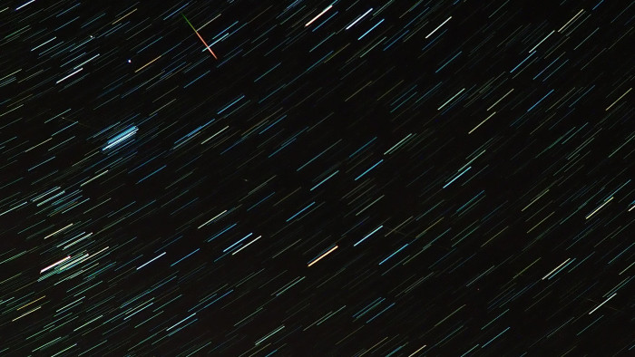 Tetőzik az Éta Aquaridák meteorraj hajnalban