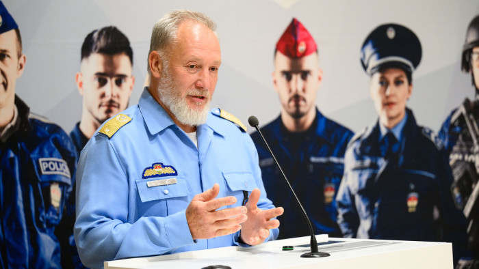 Megszállják a rendőrök a Balatont