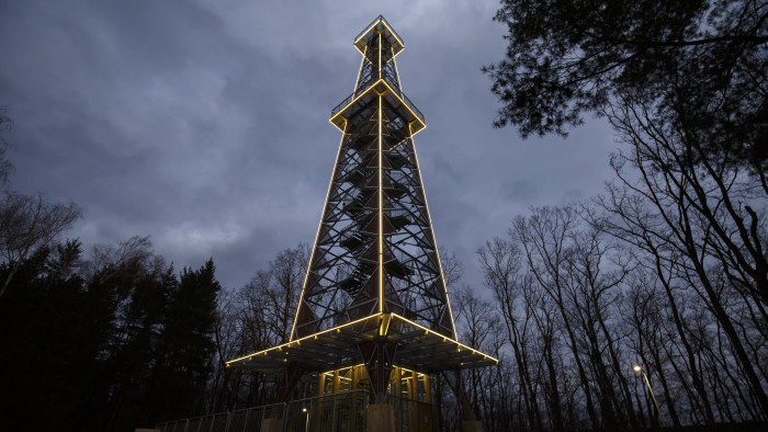 Fura ok miatt kellett lezárni a Dunántúl legmagasabb kilátóját