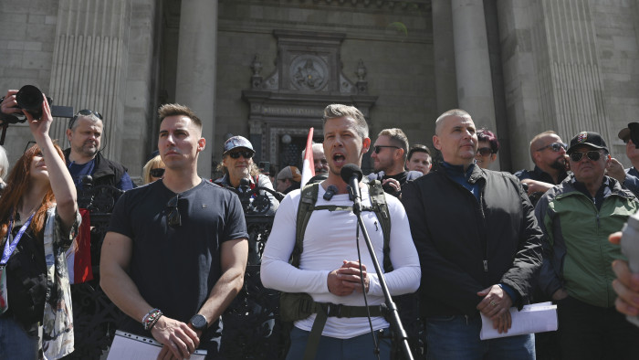 Reagált az RMDSZ Magyar Péter vádjára: a „lehallgatások terén neki van tapasztalata”