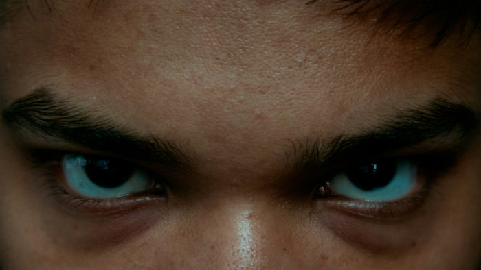 Ijesztő, meredt nézésével rabolt el egy autót a siófoki férfi – videó