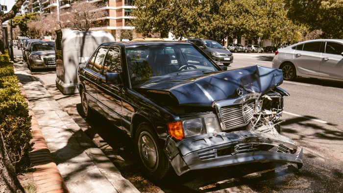 Szigorít egy budapesti kerület: pár nap a türelmi idő, és viszik az autót
