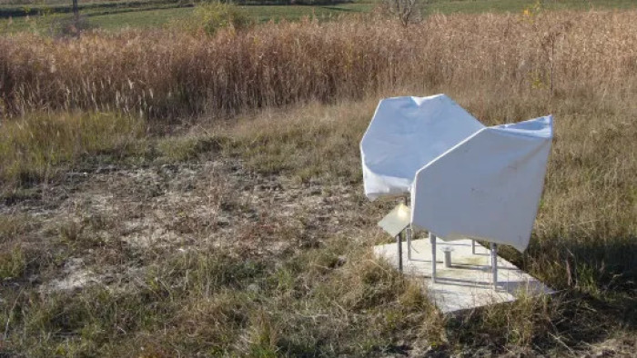 Milliméterek az űrből – így figyelik most Parajdot