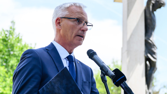 Soltész Miklós: táborokat, közösségi programokat támogat a magyar kormány Erdélyben