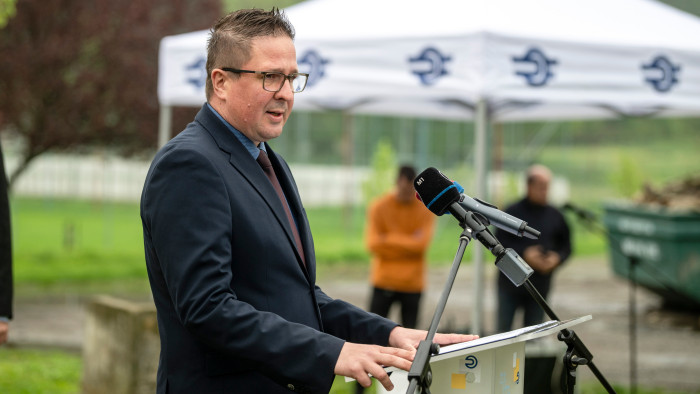 Távozik a közlekedésstratégiáért felelős helyettes államtitkár