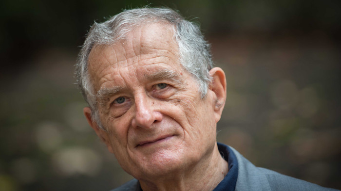 Elhunyt Kiss Gy. Csaba