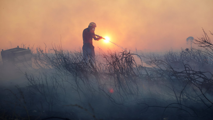 Apokaliptikus erdőtüzek pusztítanak Délkelet-Európában