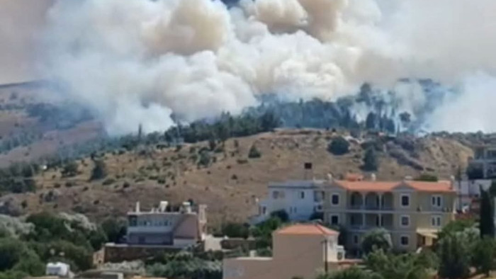 Még mindig küzdenek a tűzvésszel Görögországban - videó