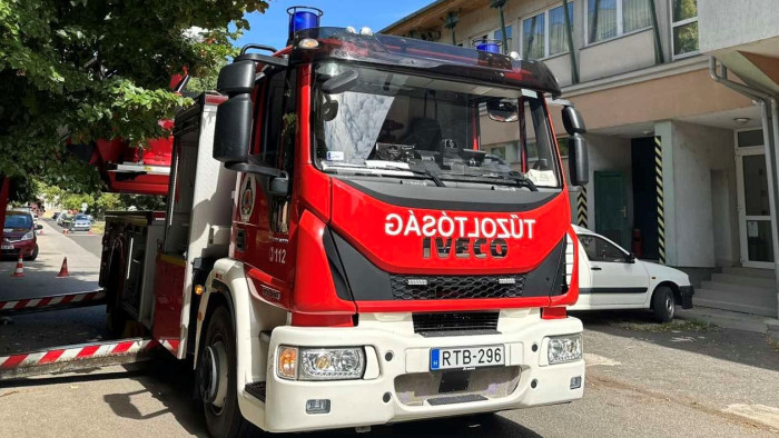 Durva tűz Székesfehérváron - videó