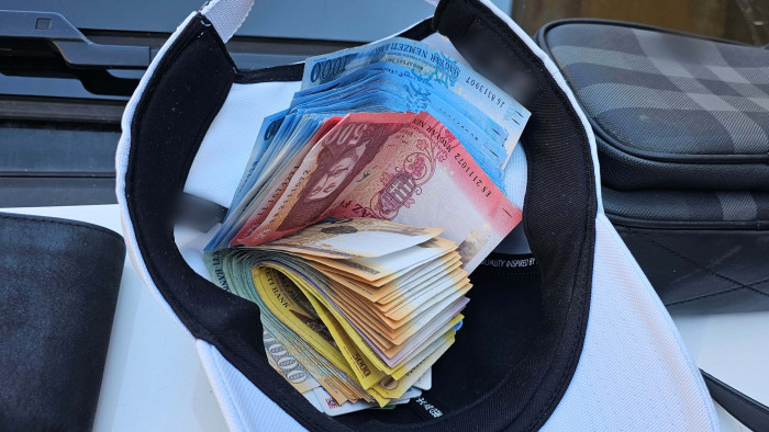 Brutális egyszerűséggel nyúlták le a pénzt – videó