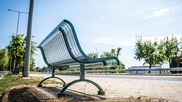 Ajándék a magyar autósoknak: képeken az M7-es új arca