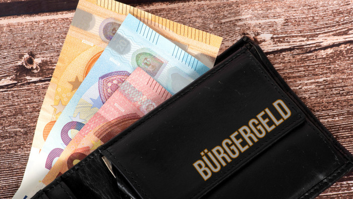 Nyilvános a német szociális segélyek listája: a Mohammedek már vezetnek a Michaelek előtt