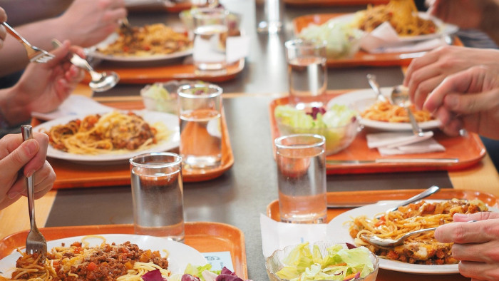 Börtönkosztot kapnak a balmazújvárosi iskolások