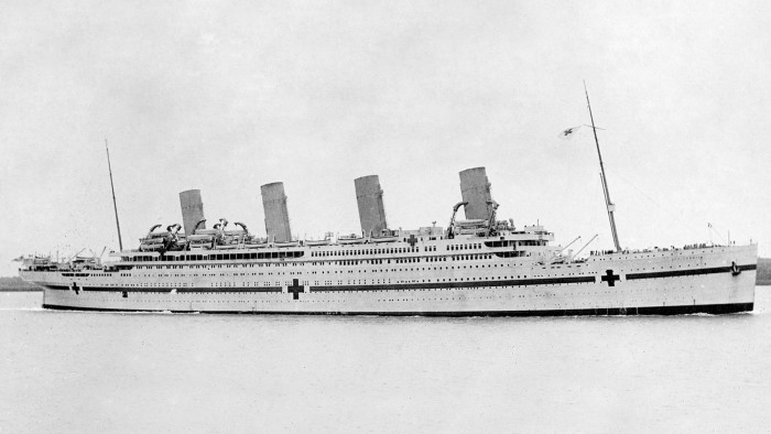 A Titanic testvérhajója: különleges tárgyakat hoztak fel a mélyből a Britannic fedélzetéről