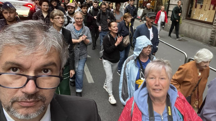 Véget ér Hadházy Ákos tüntetéshulláma