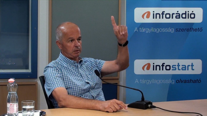 Vezetéstechnikai instruktor: ha kilép elénk a vad, ne rángassuk a kormányt, inkább üssük el