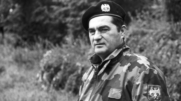 Kiengedtek a börtönből egy szerb háborús bűnöst