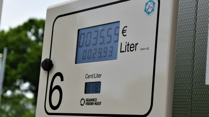 Itt a legújabb ranglista, melyik autók fogyasztják a legkevesebbet