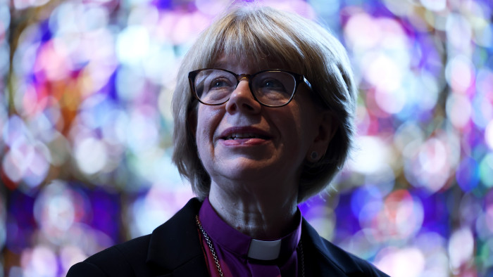 Áttört az üvegplafon: nő lesz a következő Canterbury Érsek