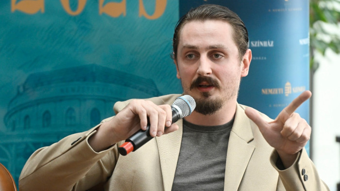 Bordás Roland: ma nagyon felértékelődik a Candide, avagy a radikális optimizmus üzenete