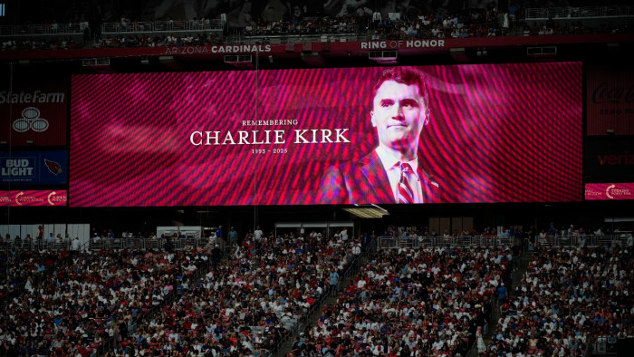 Megvonták az amerikai vízumot több külfölditől, mert örültek Charlie Kirk halálának