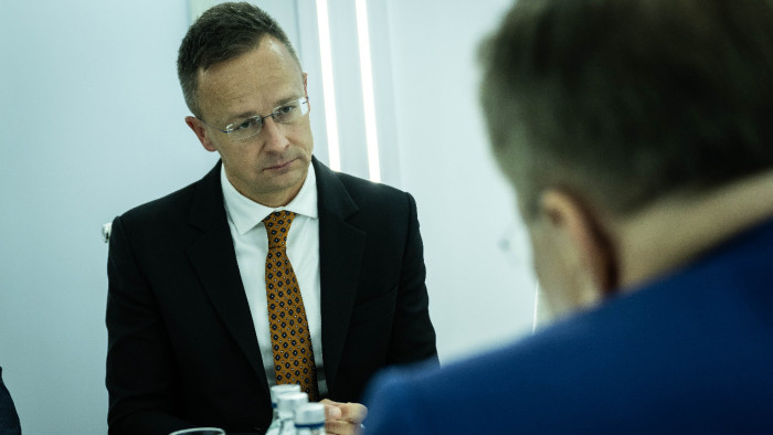 Tuskozott egyet Szijjártó Péter, ami szerinte jó hír