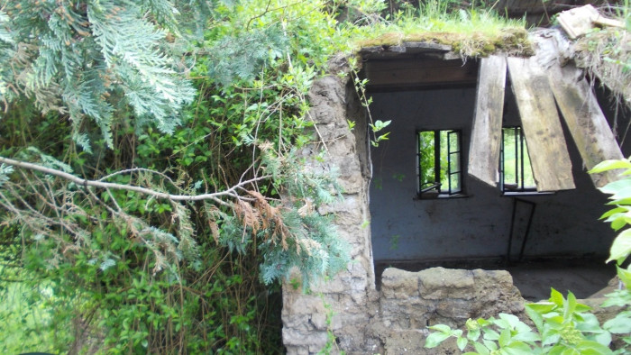 Váratlan helyen rendelt el bontást a NAV, ennek a túrázók örülhetnek