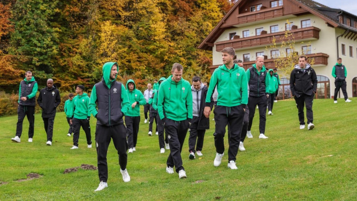 Osztrák lapok tudni vélik, miért nem engedték be a Fradi szurkolóit Ausztriába