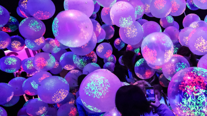 Ismét reptérzárlatot rendeltek el