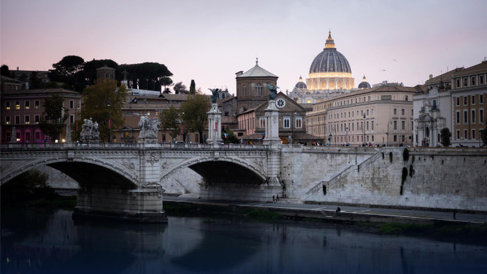 Orbán Viktor Rómából üzent, hétfőn találkozik a Szentatyával és az olasz kormányfővel