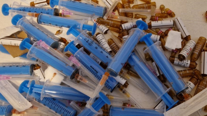 Kuruzsló orvosokra csapott le egyszerre 30 helyen az NVSZ - videó