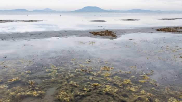 Nem a Balaton kilátszó feneke miatt kell aggódni