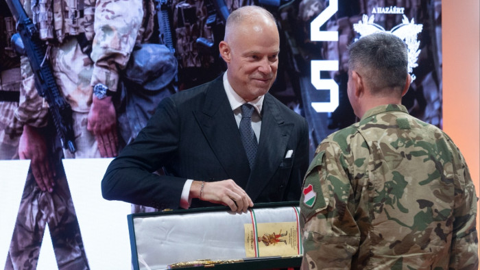 Bejelentést tett a honvédelmi miniszter a gigahadgyakorlat után