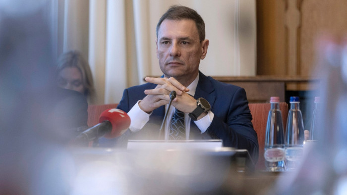 13. havi illetményt kaphatnak a bírósági dolgozók idén