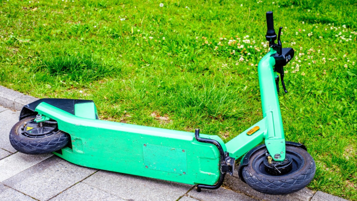 Drámai romlás az e-rollerek baleseti statisztikáiban is