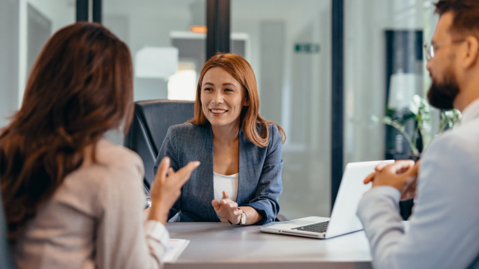 Spórolhatnak a banki ügyfelek – január végéig minden eldől