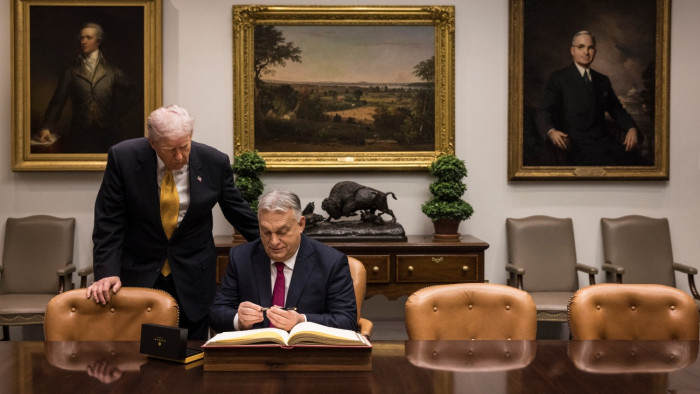 „Megvéd a spekuláció ellen” – Pásztor Szabolcs tisztázta, mi az a pénzügyi védőpajzs