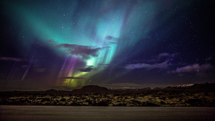 Hinnénk, mennyire veszélyes valójában a lélegzetelállító sarki fény?