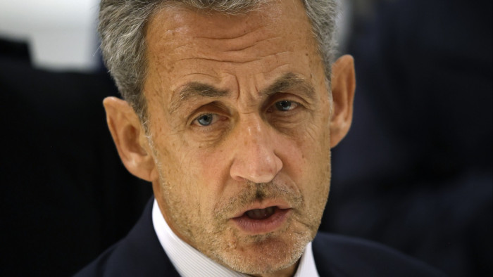 Megjelenik Nicolas Sarkozy börtönben írt könyve