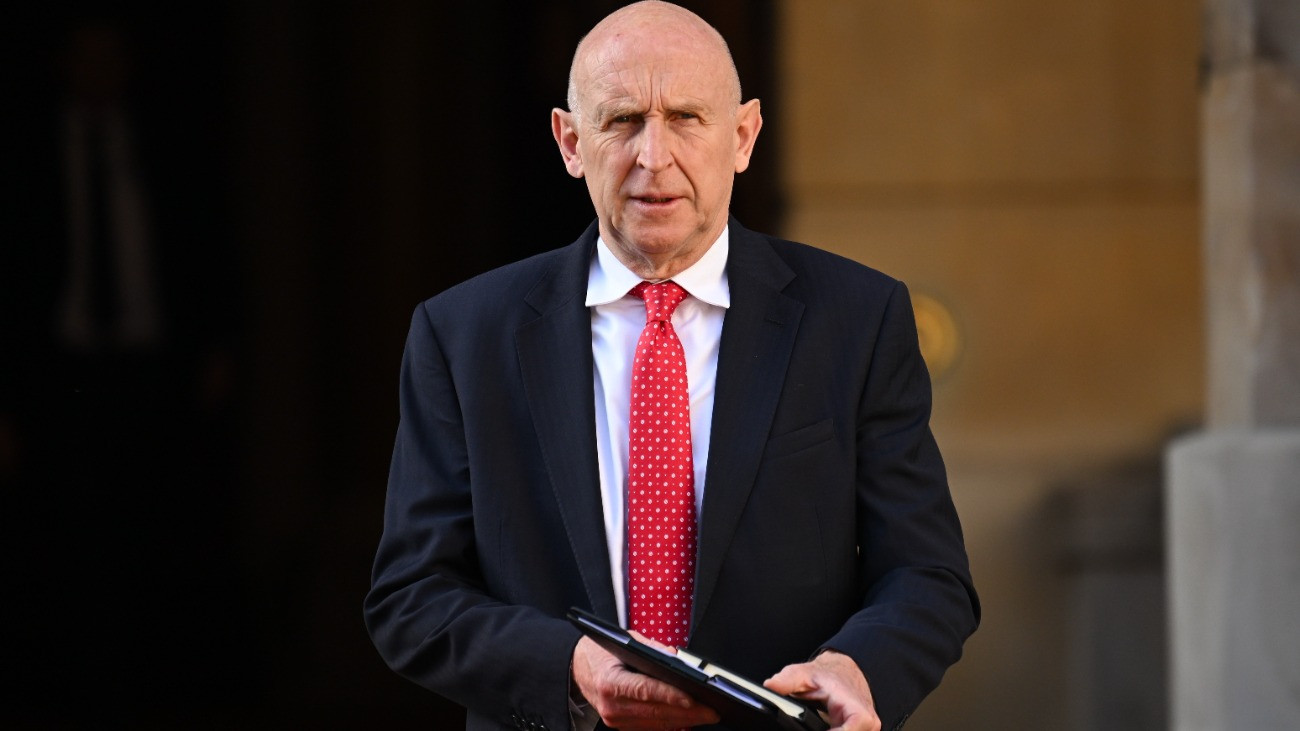 Lézerrel zavarta a brit katonai repülőgépeket egy orosz kémhajó Nagy-Britannia határán