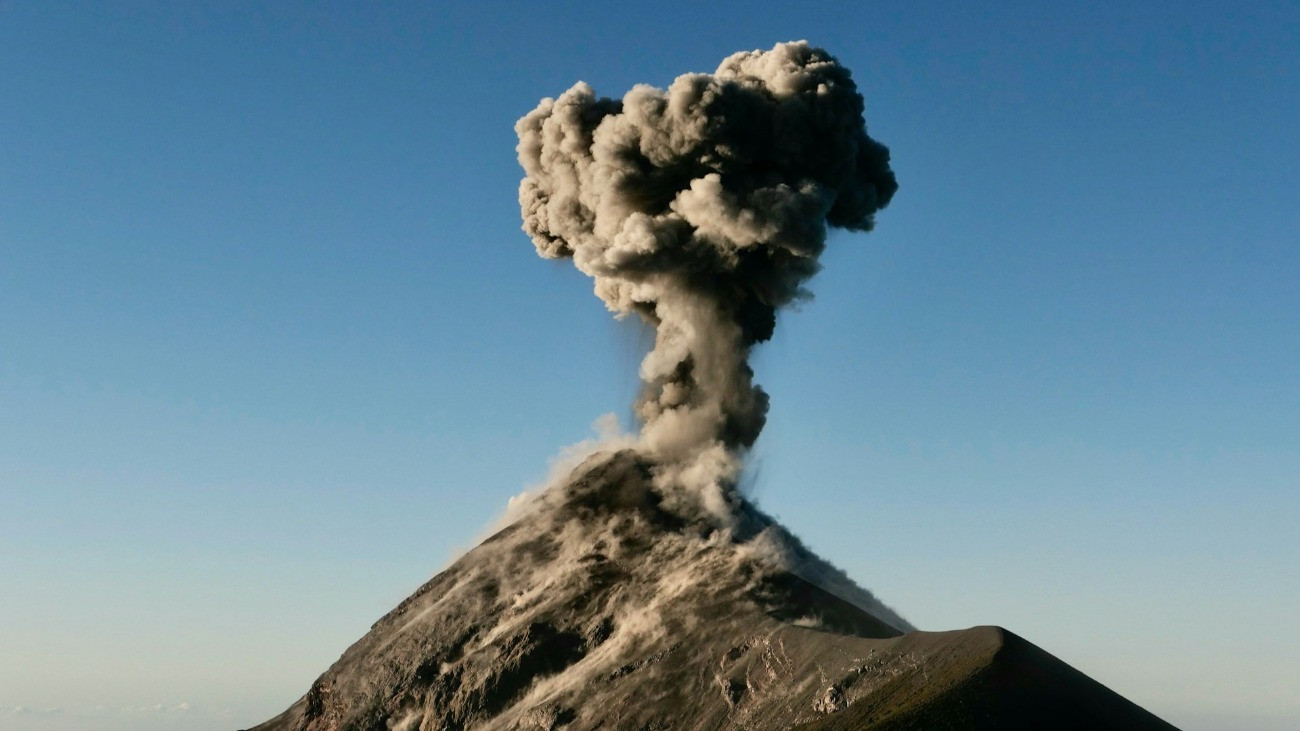 Vulkanológus: ez az etióp tűzhányó az írott történelem során még nem tört ki, így kereséssel kellett kezdeni