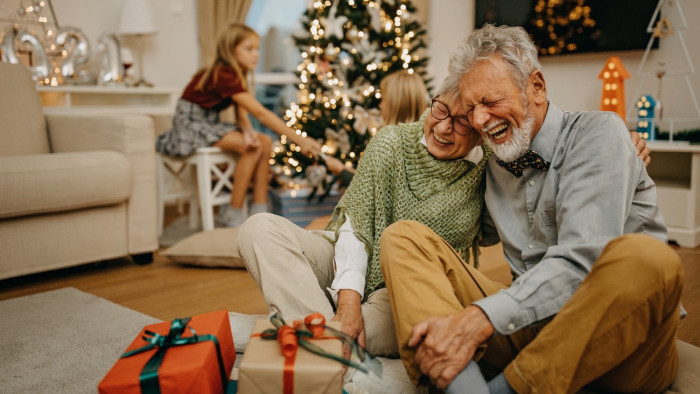 Sok vagy kevés? – mutatjuk, milyen és mennyi támogatást kapnak a nyugdíjasok karácsonyra