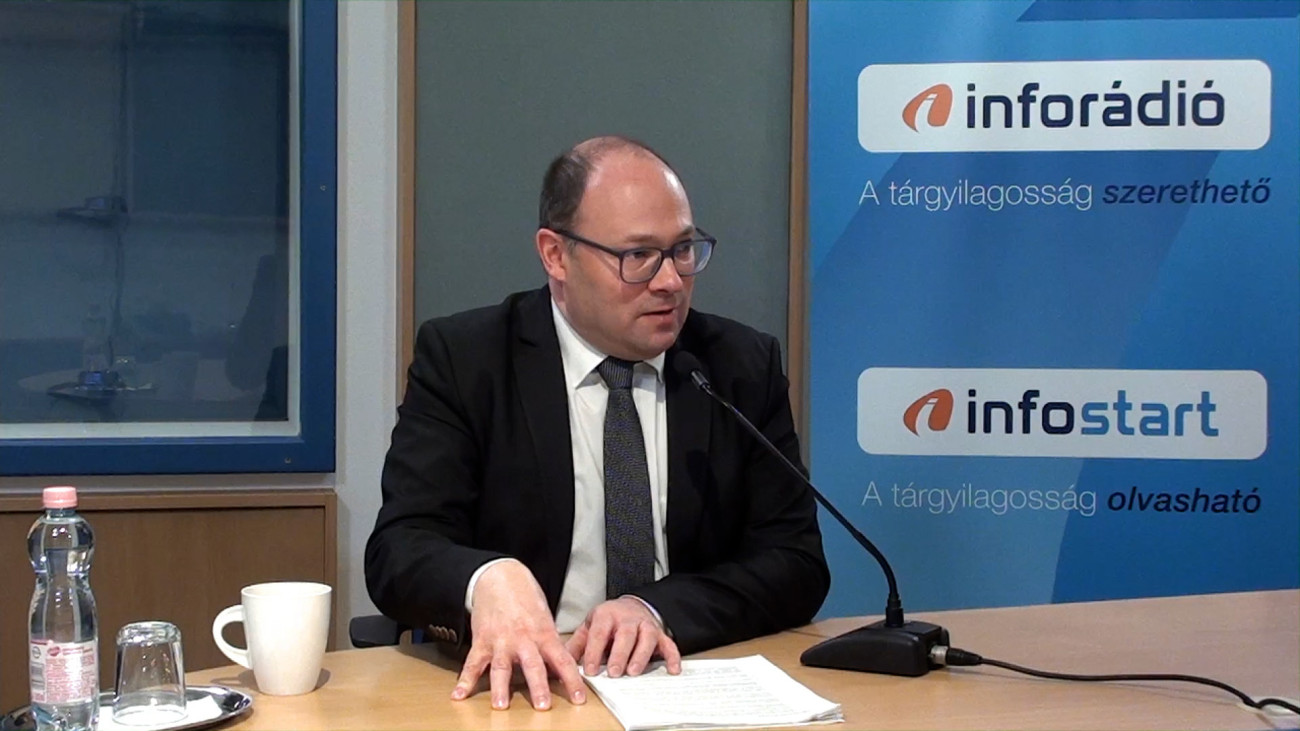 Bauer Bence: Németország annyira meggyengült, hogy az ukrajnai rendezésbe sincs esélye beleszólni