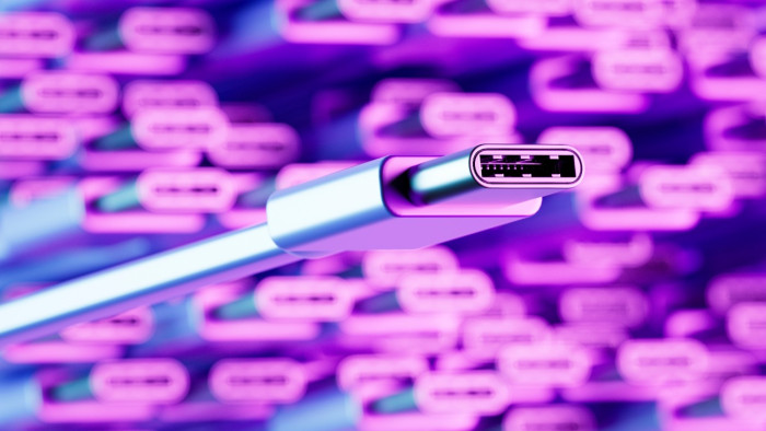 Szigorítás jön a töltőknél