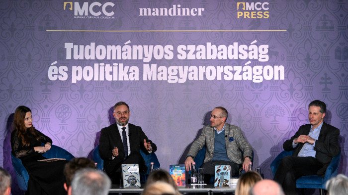 „Az egyetemeken szükség van a minimális szellemi sokszínűségre” – hármas könyvbemutatót tartottak az MCC-n
